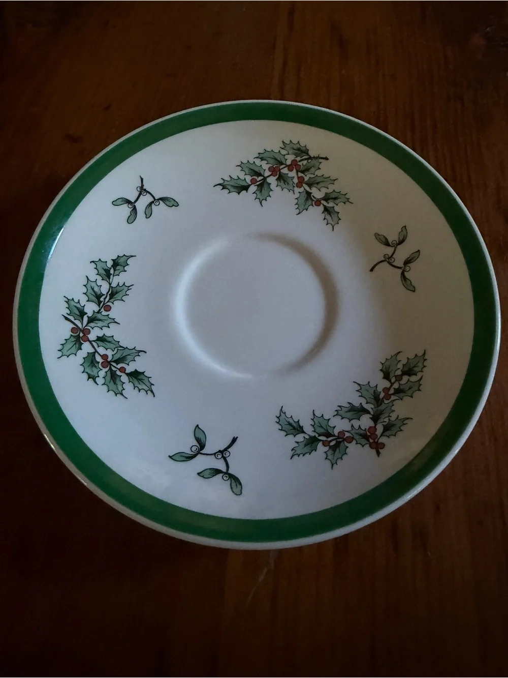 Spode England | Holiday Holly Ceramic Saucer - Green - Set of 12